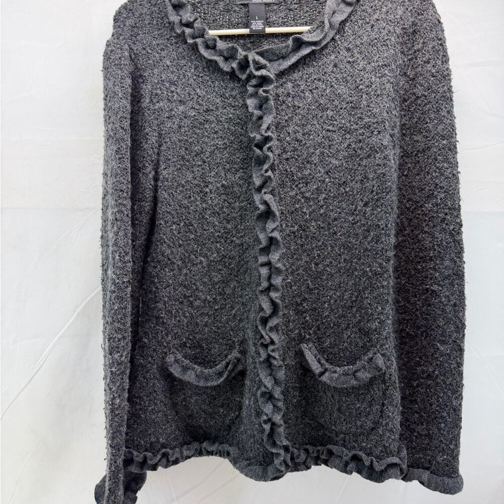 Willi Smith Large Gray Women's Sweater with Ruffle Trim and Snap front